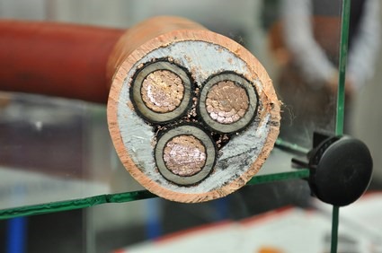 Cable cross-section showing insulation for dielectric loss calculation